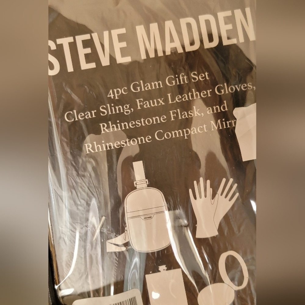 ❗️❗️ STEVE MADDEN , Black and White Glam Set ❗️❗️